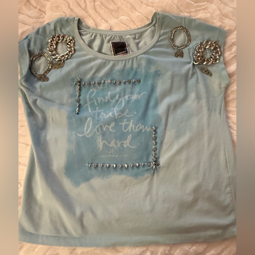 T184- Women's Short Sleeve Tee - Light Blue